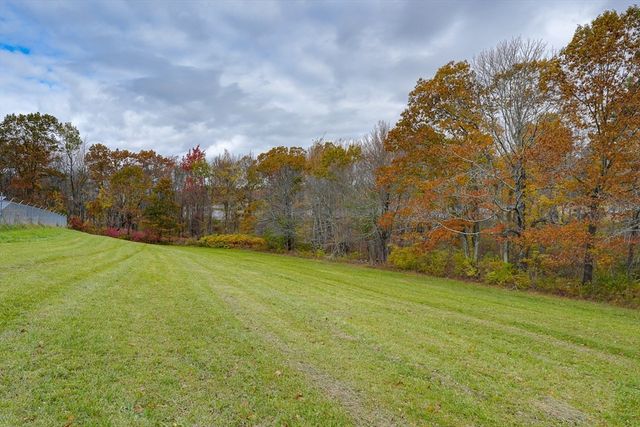 748-A Stafford St, Leicester, MA 01542