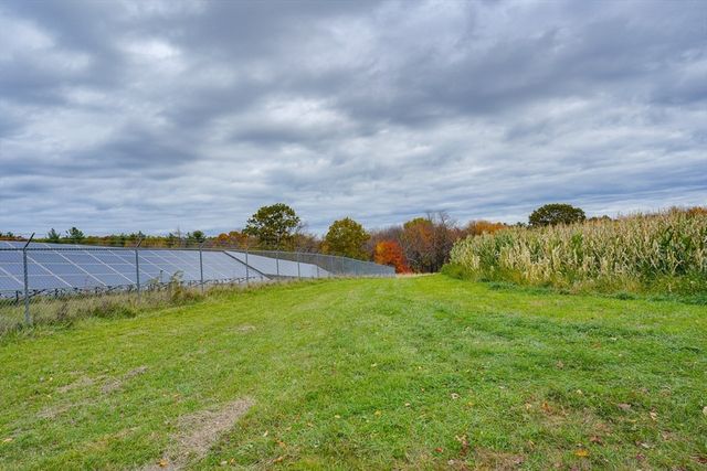 748-A Stafford St, Leicester, MA 01542