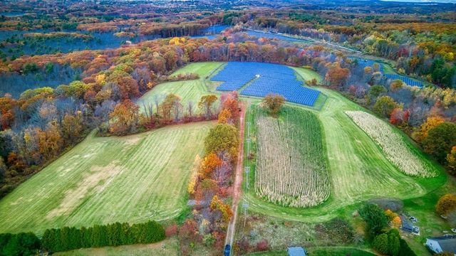 748-A Stafford St, Leicester, MA 01542