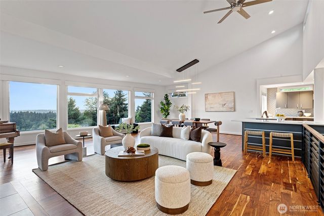 5525 Highland Drive, Bellevue, WA 98006