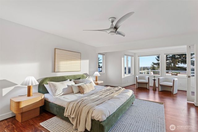 5525 Highland Drive, Bellevue, WA 98006