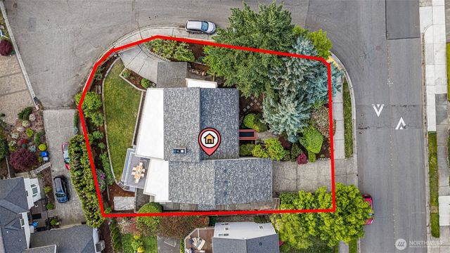 5525 Highland Drive, Bellevue, WA 98006