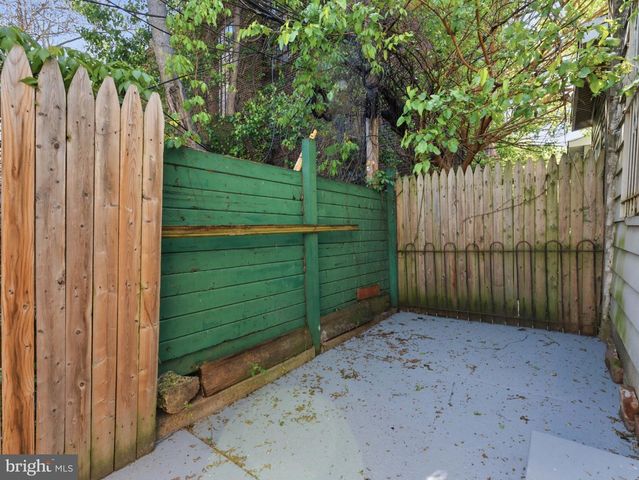 2009 E BIRCH ST, Philadelphia, PA 19134