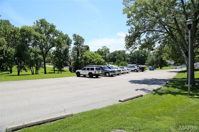 3204 Denmark Drive A, Bridgeton, MO 63044