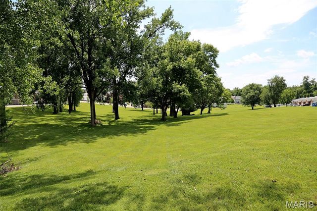 3204 Denmark Drive A, Bridgeton, MO 63044