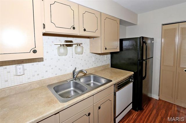 3204 Denmark Drive A, Bridgeton, MO 63044