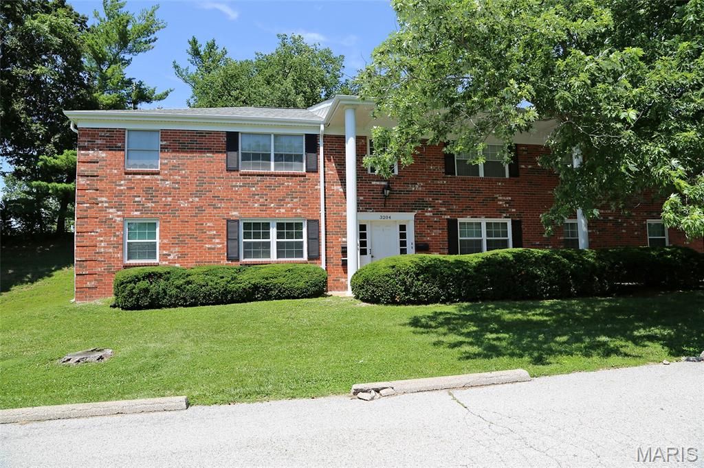 3204 Denmark Drive A, Bridgeton, MO 63044