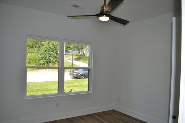 1619 N 55th Street, Kansas City, KS 66102