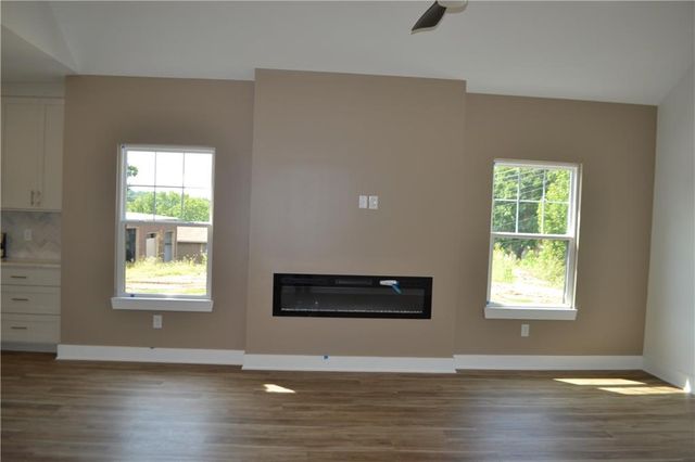 1619 N 55th Street, Kansas City, KS 66102