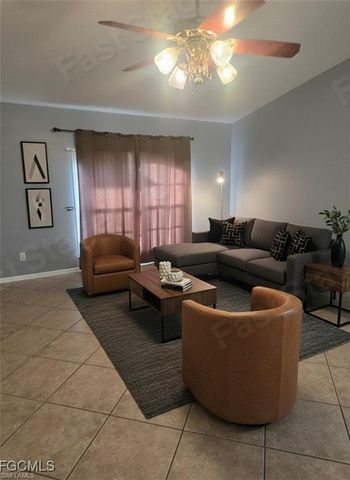 301 SW 14th PL, Cape Coral, FL 33991