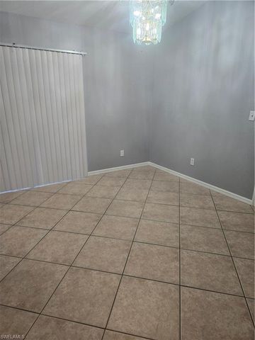 301 SW 14th PL, Cape Coral, FL 33991