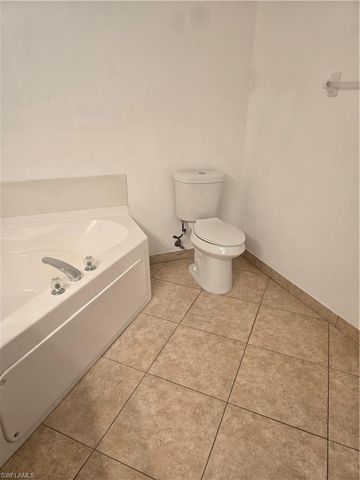 301 SW 14th PL, Cape Coral, FL 33991