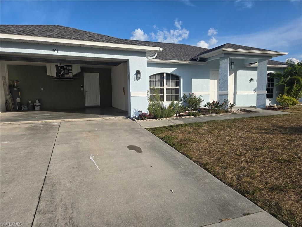 301 SW 14th PL, Cape Coral, FL 33991