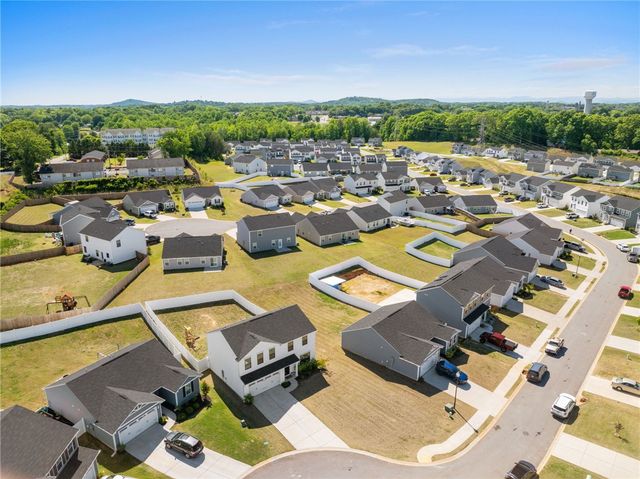 332 Callie Way, Easley, SC 29642