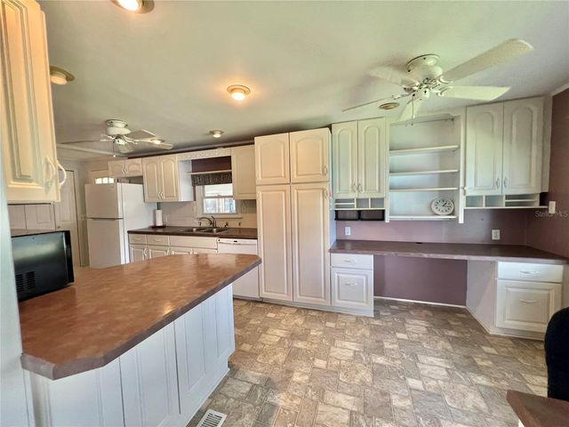 103 FOUNTAIN COVE, Leesburg, FL 34748