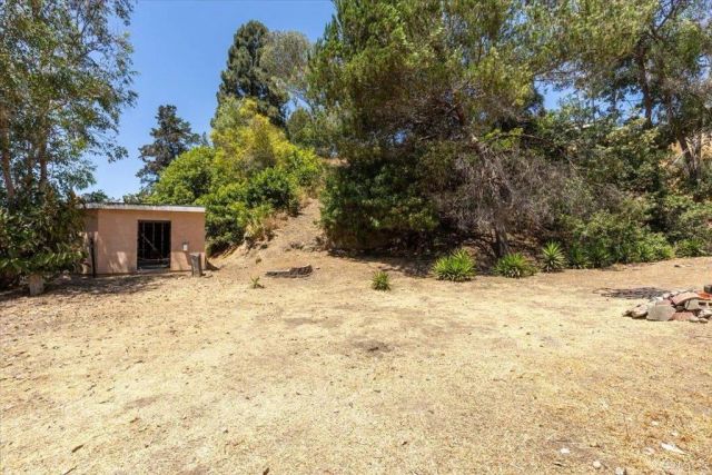 5488 New Mills Rd, San Diego, CA 92115