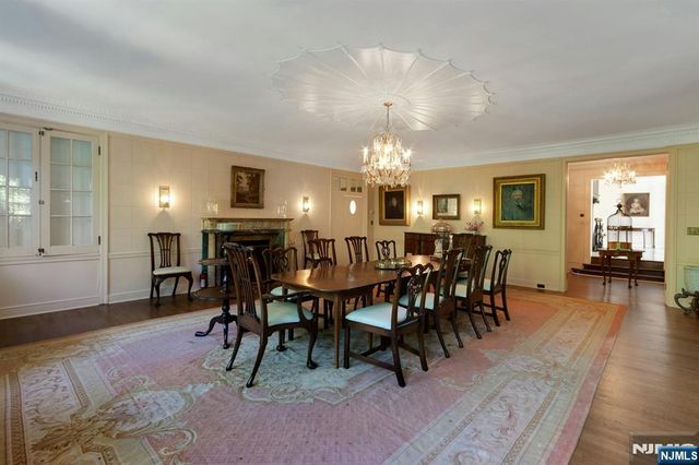 9 E Saddle River Road, Saddle River, NJ 07458