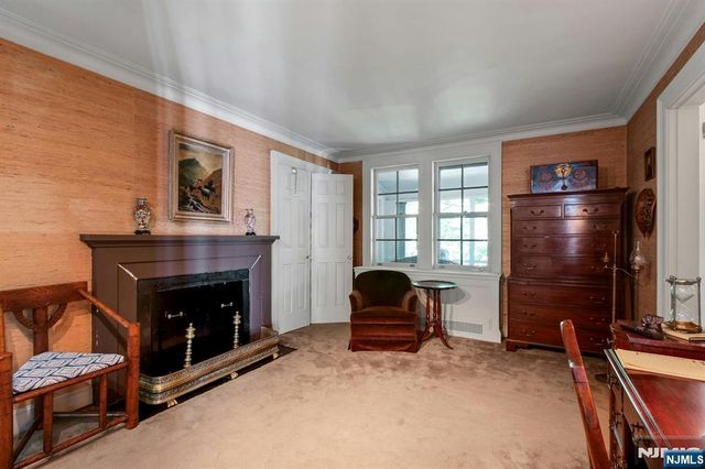 9 E Saddle River Road, Saddle River, NJ 07458