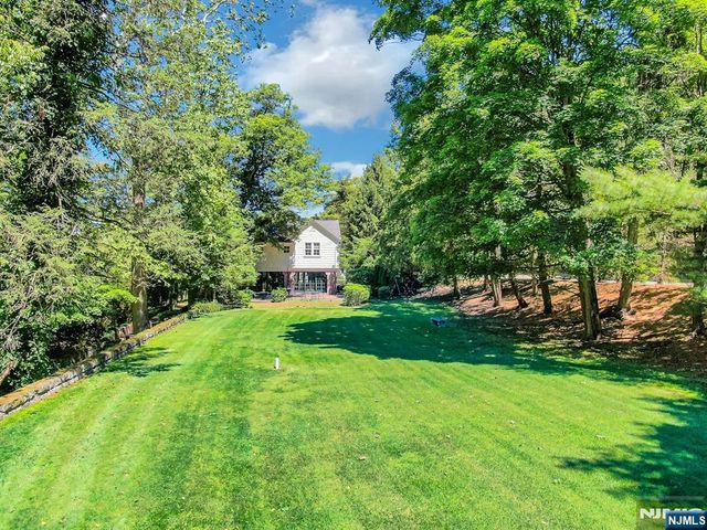 9 E Saddle River Road, Saddle River, NJ 07458