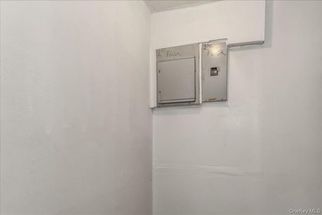 8950 Pontiac Street, Queens Village, NY 11427