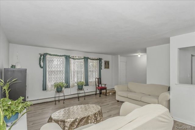 8950 Pontiac Street, Queens Village, NY 11427