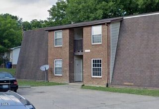 206 Robin Lane D, Graham, NC 27253