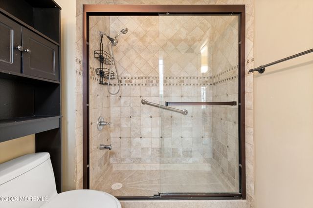 1 Dominion Drive, Jackson, NJ 08527