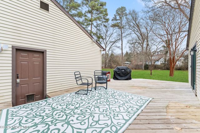 1 Dominion Drive, Jackson, NJ 08527