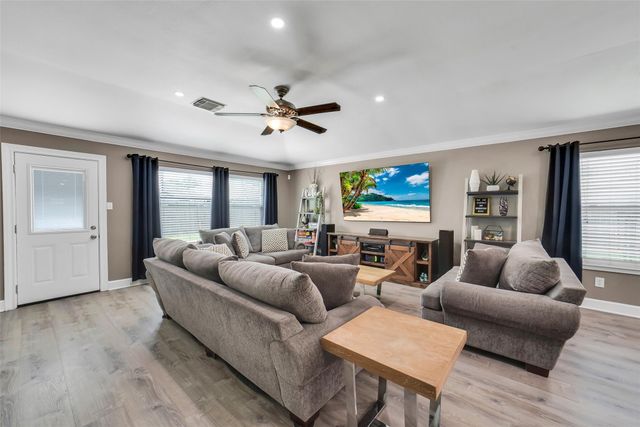 2403 Lakecrest Village Court, Katy, TX 77493