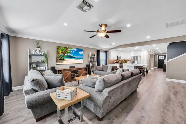 2403 Lakecrest Village Court, Katy, TX 77493