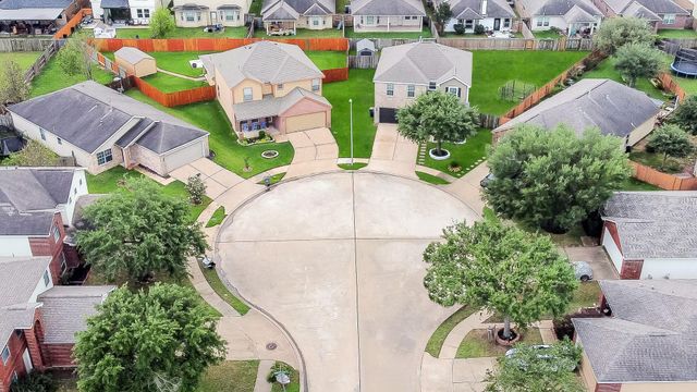 2403 Lakecrest Village Court, Katy, TX 77493