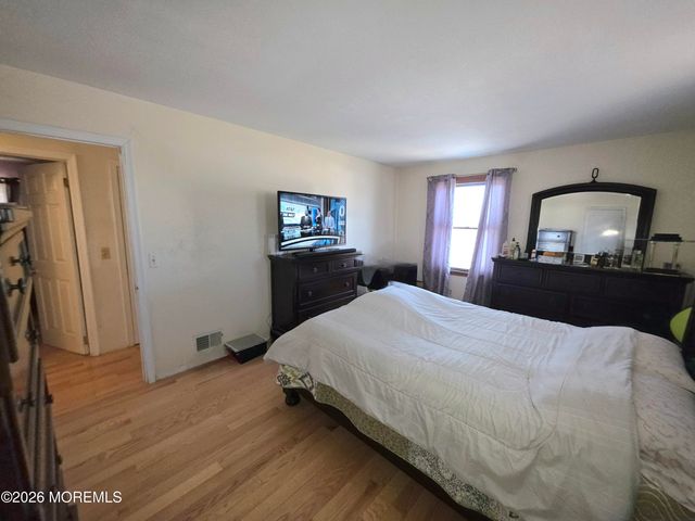 590 Bingham Street, Neptune Township, NJ 07753