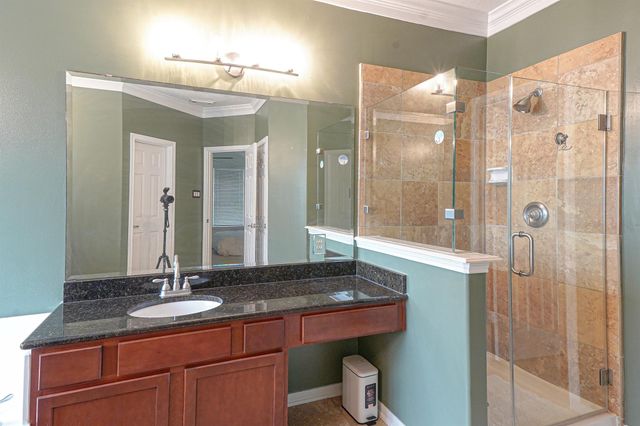 1904 Keswick Court, Pearland, TX 77581