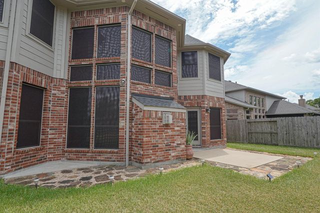 1904 Keswick Court, Pearland, TX 77581