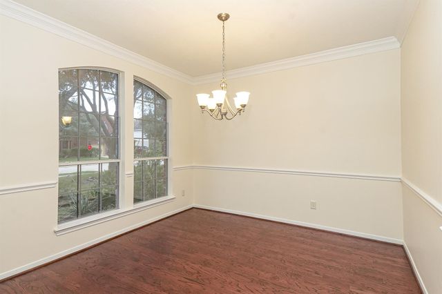 1904 Keswick Court, Pearland, TX 77581