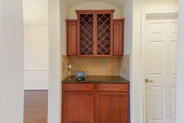 1904 Keswick Court, Pearland, TX 77581