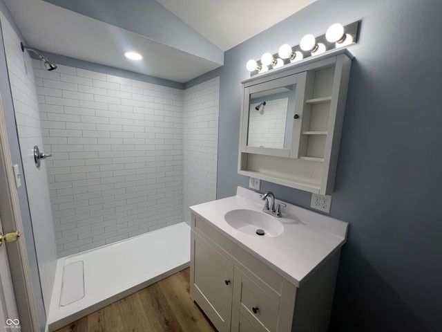 1949 Shenandoah Place, Indianapolis, IN 46229