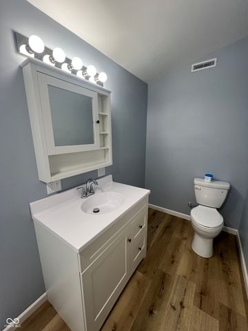 1949 Shenandoah Place, Indianapolis, IN 46229