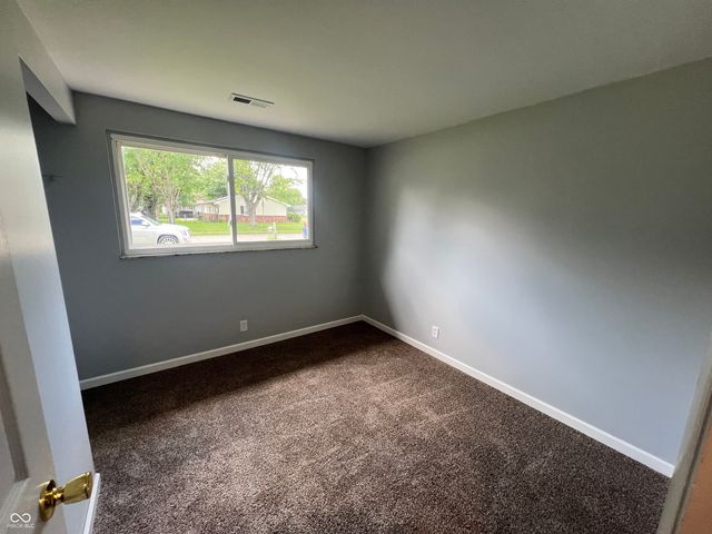 1949 Shenandoah Place, Indianapolis, IN 46229