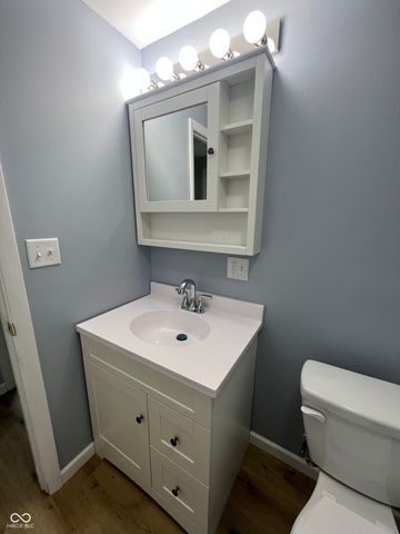 1949 Shenandoah Place, Indianapolis, IN 46229