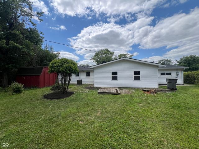 1949 Shenandoah Place, Indianapolis, IN 46229