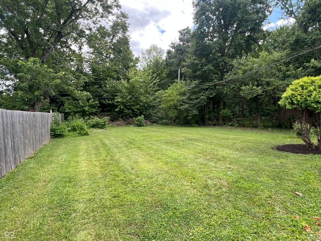 1949 Shenandoah Place, Indianapolis, IN 46229