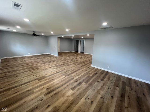 1949 Shenandoah Place, Indianapolis, IN 46229