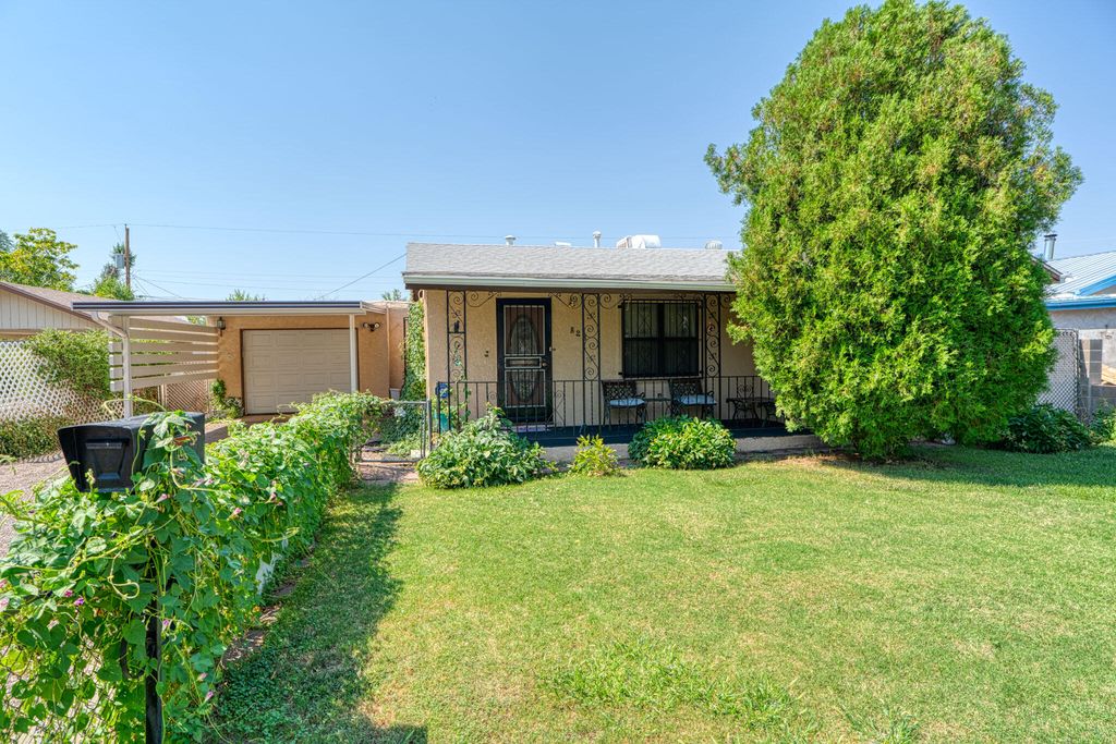 828 SAN CLEMENTE Avenue NW, Albuquerque, NM 87107