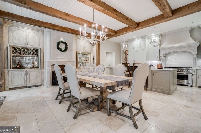 301 Abercorn Square, Peachtree City, GA 30269