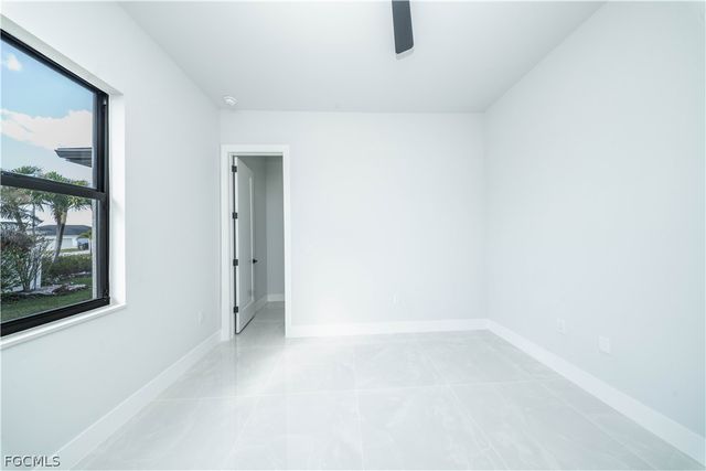 3516 NW 9th TER, Cape Coral, FL 33993