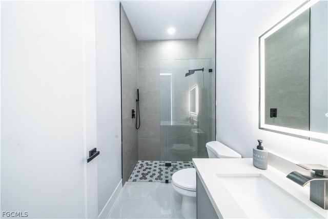 3516 NW 9th TER, Cape Coral, FL 33993