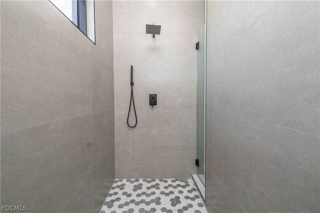 3516 NW 9th TER, Cape Coral, FL 33993