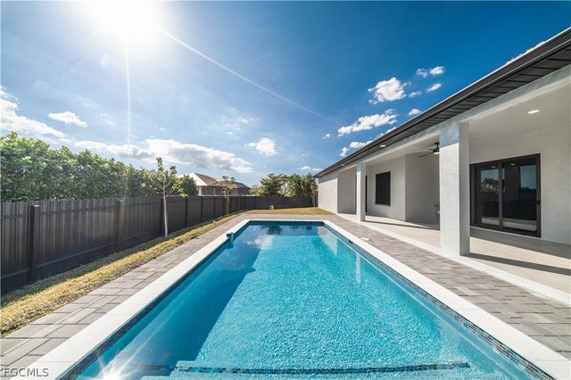 3516 NW 9th TER, Cape Coral, FL 33993