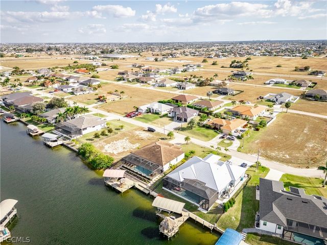 3516 NW 9th TER, Cape Coral, FL 33993